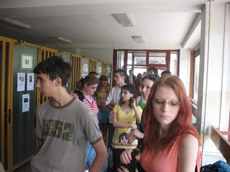 Advik 2008 (Albi): Kolejka do kasy