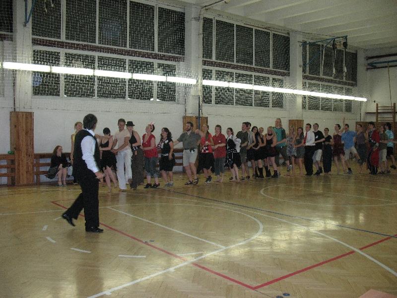 Advik 2008 (Albi): Nauka tańca