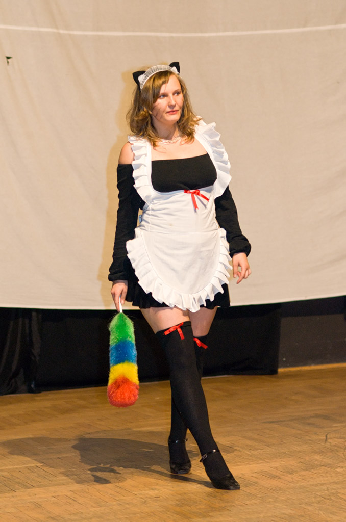 HAX-1 (XeN): Maid Contest