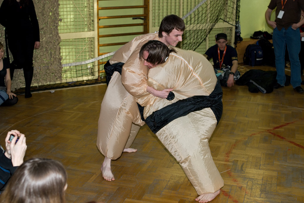 Ecchicon 4 (XeN): Sumo contest