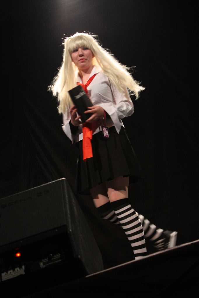 MAGNIFIcon VII - cosplay (Yen): Pokaz mody Gothic Lolita