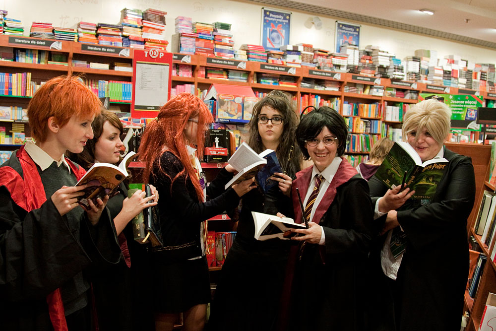 B-con (Bahamut i Edzia): Harry Potter w Empiku