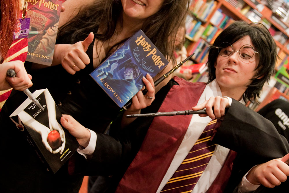B-con (Bahamut i Edzia): Harry Potter w Empiku