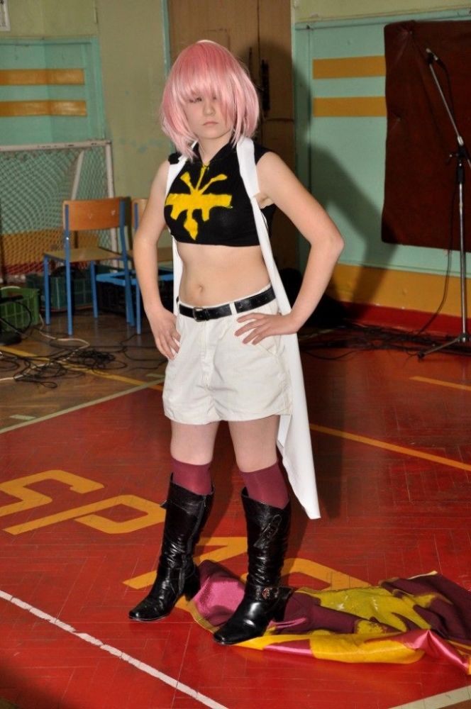 Mackon (Grigor): Zushi jako Anya Alstreim z Code Geass