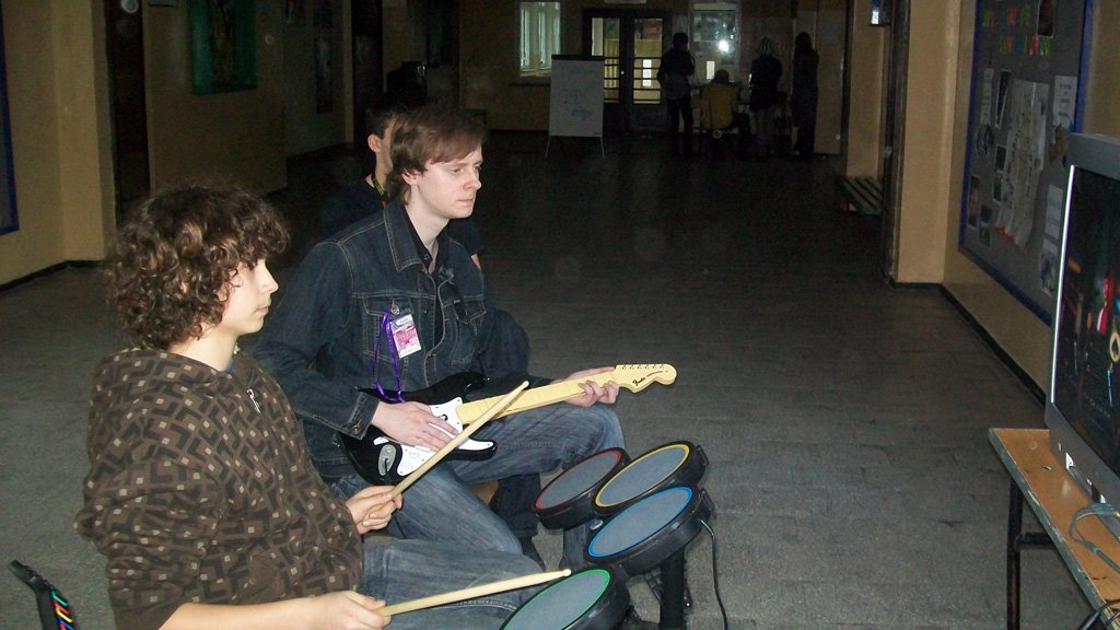 III Miejska Giełda Komiksów w Gliwicach (Hitohana): Atrakcje - Rockband/Guitar Hero