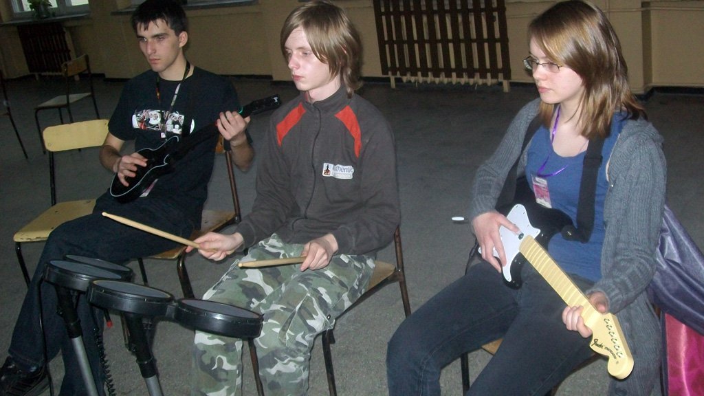 III Miejska Giełda Komiksów w Gliwicach (Hitohana): Atrakcje - Rockband/Guitar Hero