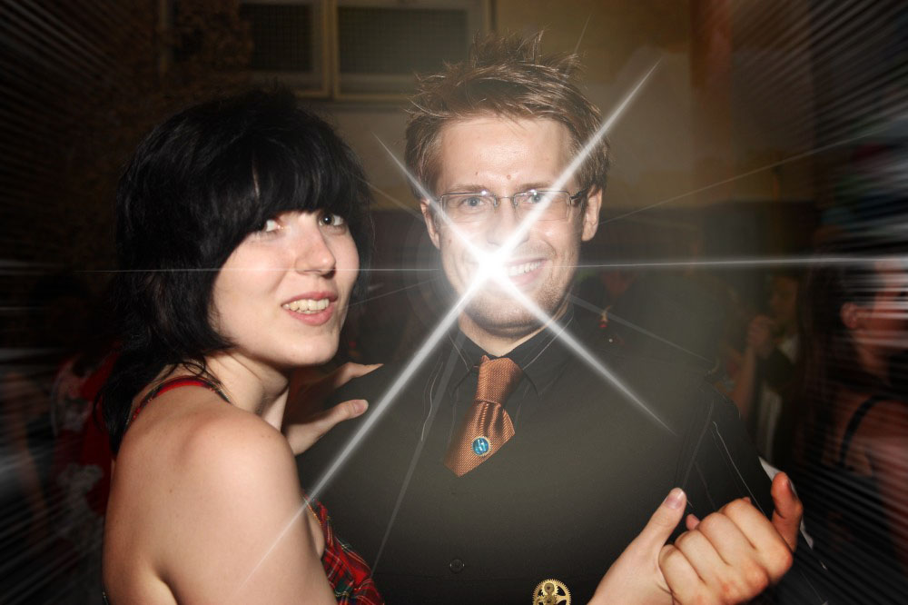 Balcon 2010 (Yen): SURPRISE GLITTER FREEZE!