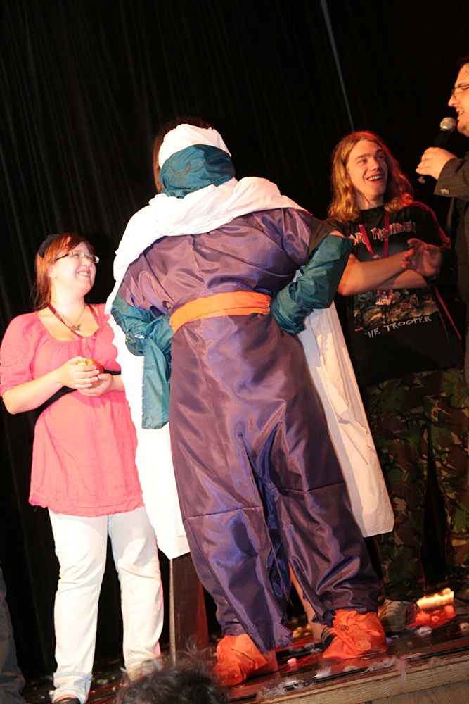 Otakon 2010 (Techno): 4 - Cosplay Battle 07