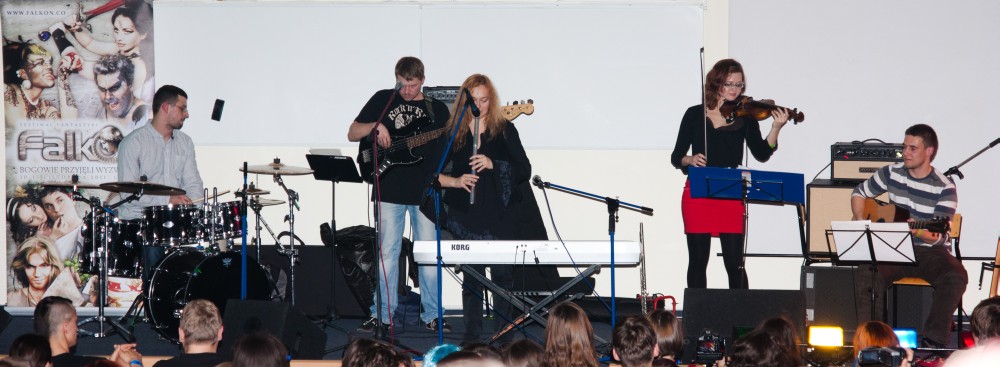 Falkon 2011 (Yen): Koncert Lia Fail