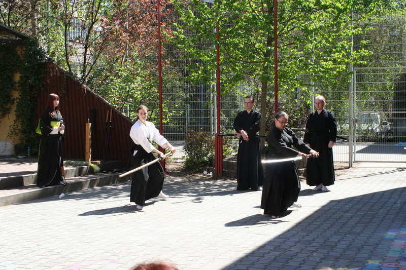 Harucon (Shuichi): Pokaz szermierki Japońskiej