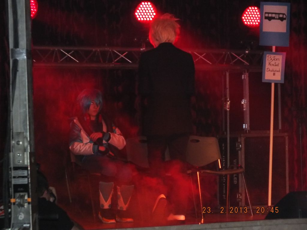 DoubleBack II – cosplay (Phoenix): image070