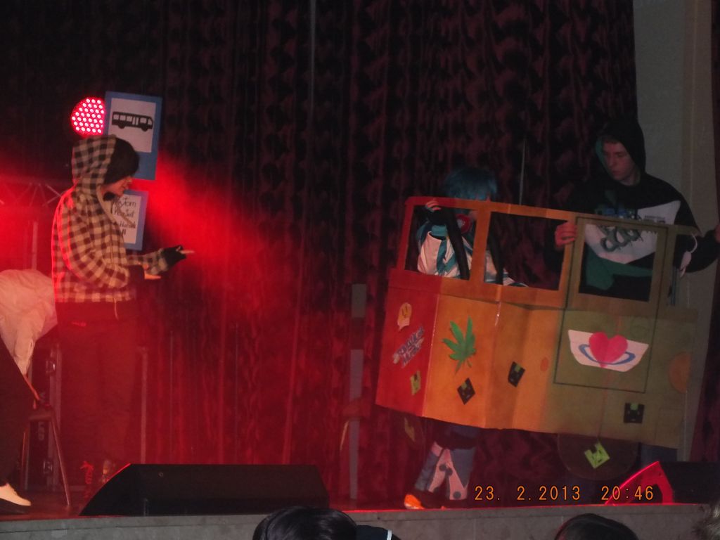 DoubleBack II – cosplay (Phoenix): image072